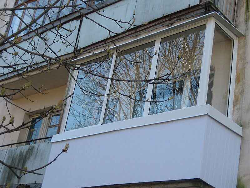 Балкон алюминиевый раздвижной 3 метра.